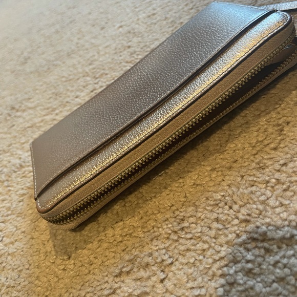 Kate spade metallic gold zip wallet - Picture 5 of 8